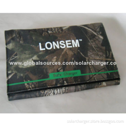 Camouflage Branches Foldable Solar Charger, Up to 5V/2A Output